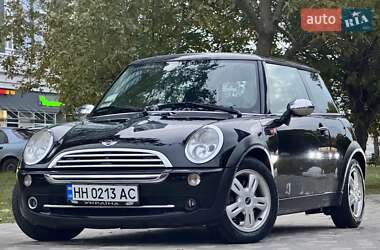Хетчбек MINI Cooper 2006 в 