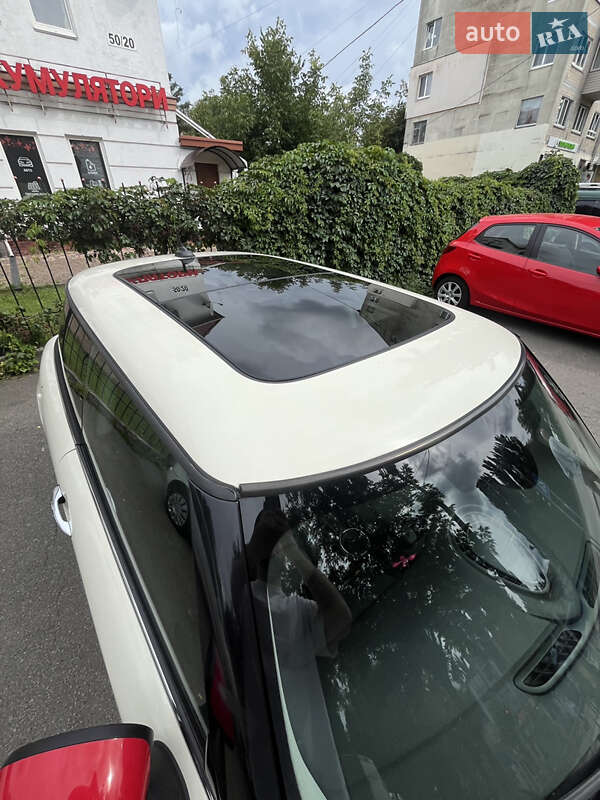 Хэтчбек MINI Cooper 2014 в Львове