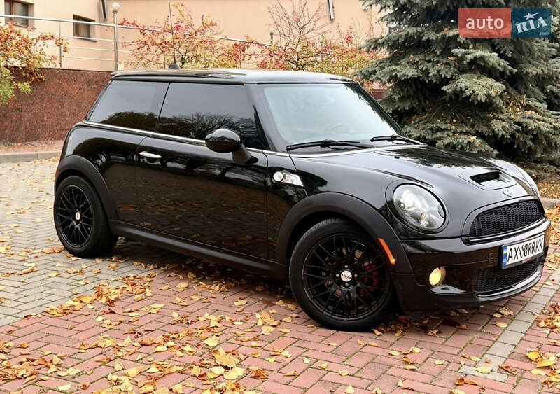 Хэтчбек MINI Cooper 2010 в Харькове