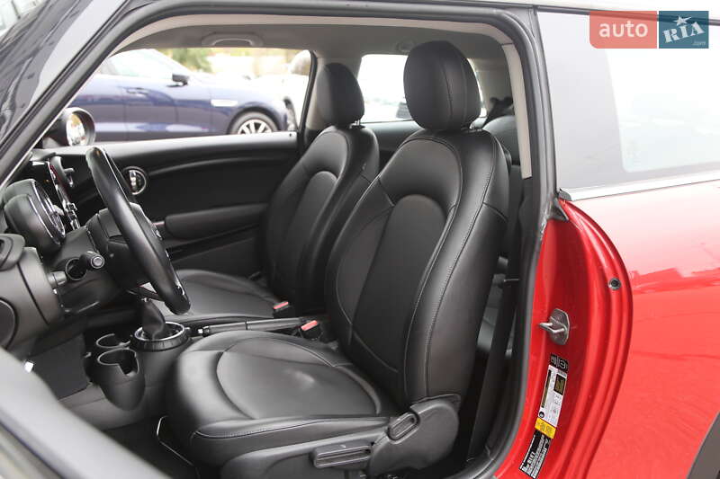 Хетчбек MINI Cooper 2014 в Києві