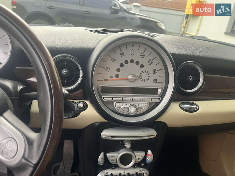 Хэтчбек MINI Cooper 2010 в Хмельницком фото 26 Хэтчбек MINI Cooper 2010 в Хмельницком