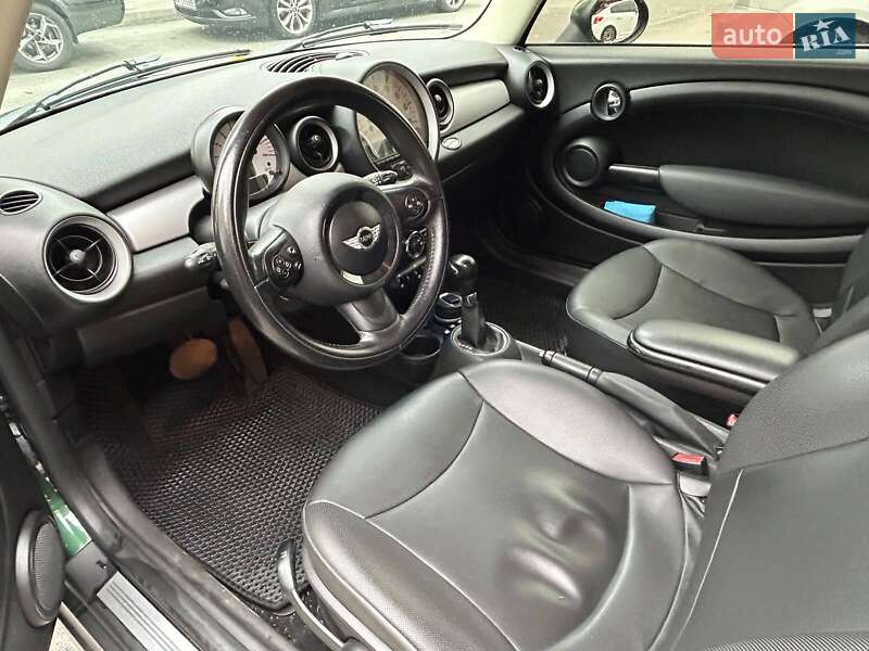 Хетчбек MINI Cooper 2013 в Вишневому