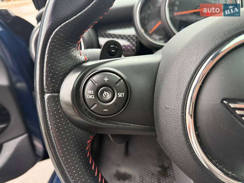 Хэтчбек MINI Cooper 2018 в Киеве