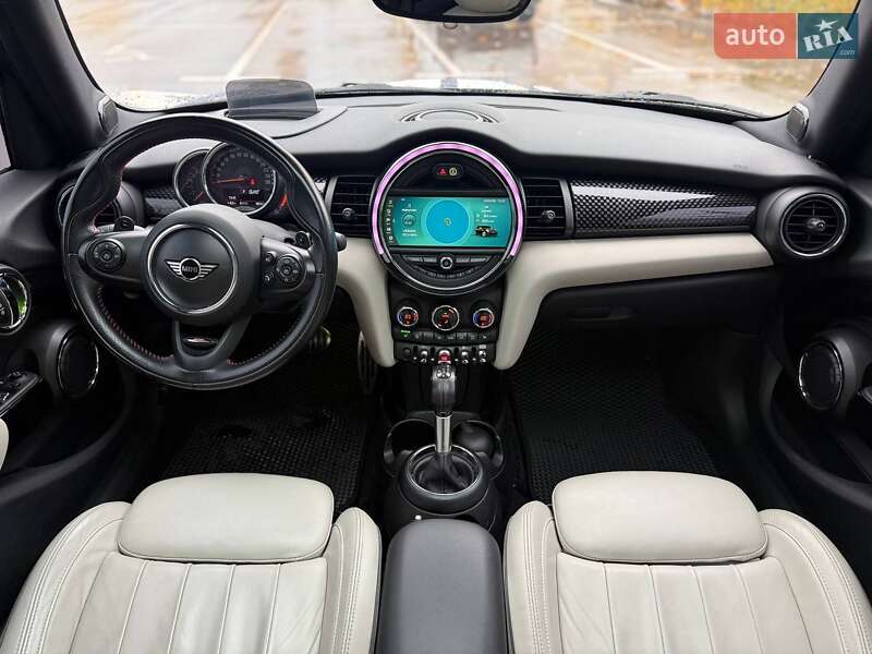 Хэтчбек MINI Cooper 2018 в Киеве