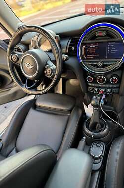 Хэтчбек MINI Cooper 2015 в Одессе