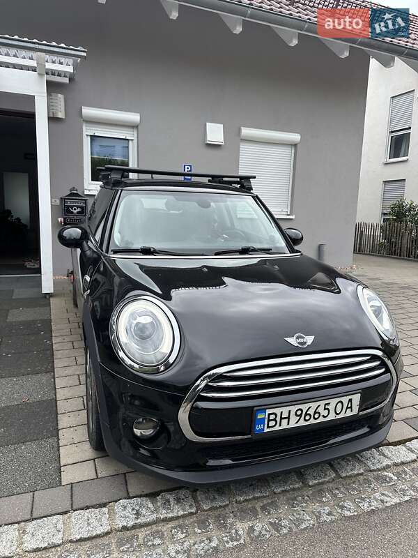 Хэтчбек MINI Cooper 2015 в Одессе