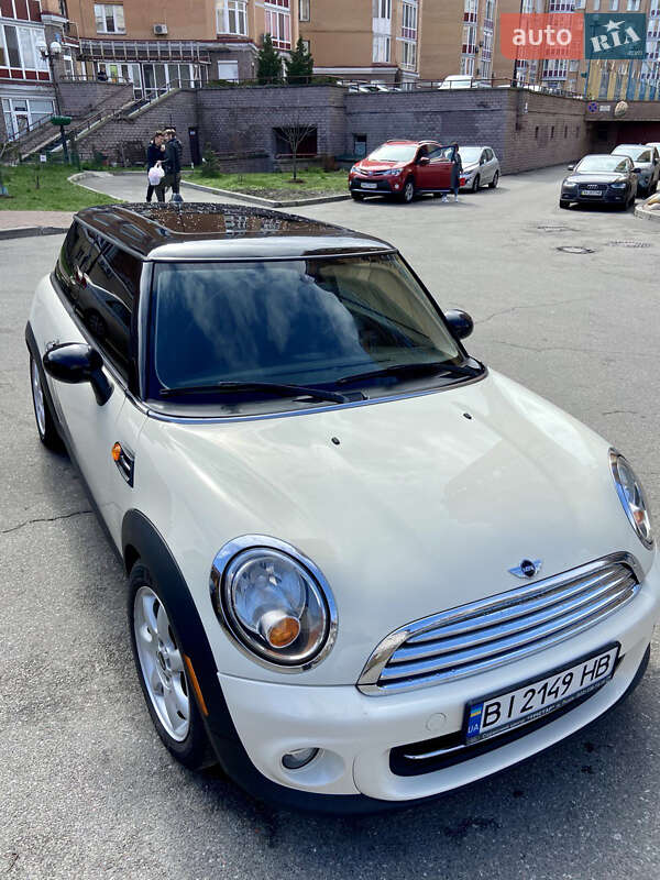 Хетчбек MINI Cooper 2013 в Києві фото 3 Хетчбек MINI Cooper 2013 в Києві
