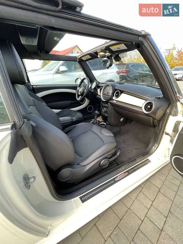 Хетчбек MINI Cooper 2015 в Львові