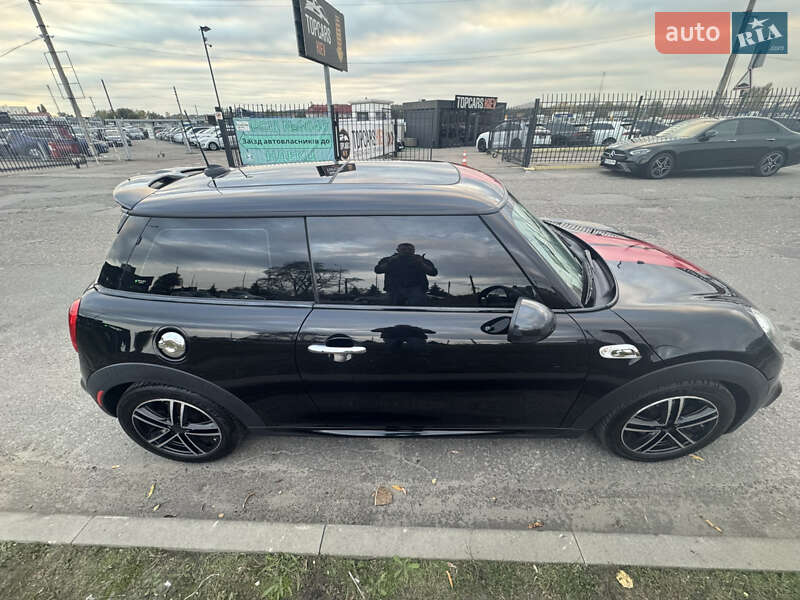 Хетчбек MINI Cooper 2016 в Києві