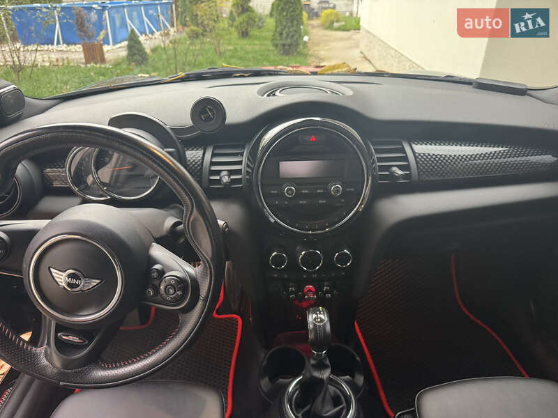 Хетчбек MINI Cooper 2016 в Києві