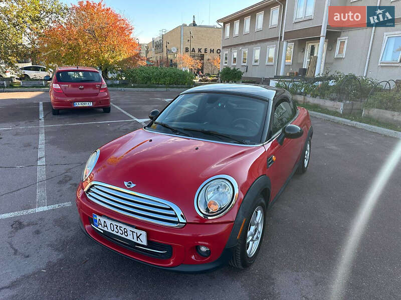 Хетчбек MINI Cooper 2012 в Києві фото 16 Хетчбек MINI Cooper 2012 в Києві
