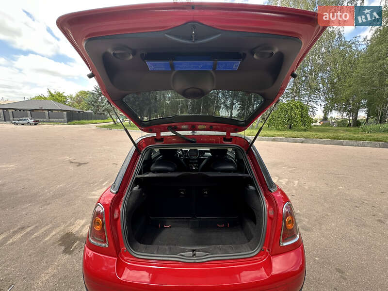 Хетчбек MINI Cooper 2009 в Житомирі фото 10 Хетчбек MINI Cooper 2009 в Житомирі