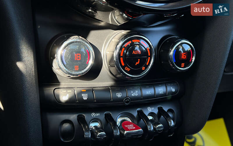 Хетчбек MINI Cooper 2015 в Львові