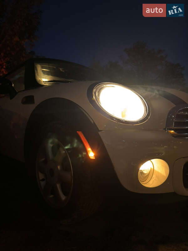 Хетчбек MINI Cooper 2011 в Києві