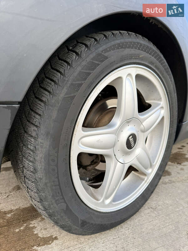 Хэтчбек MINI Cooper 2008 в Вараше
