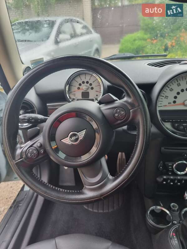 Хэтчбек MINI Cooper 2011 в Днепре