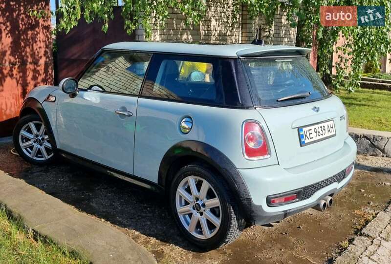 Хэтчбек MINI Cooper 2011 в Днепре