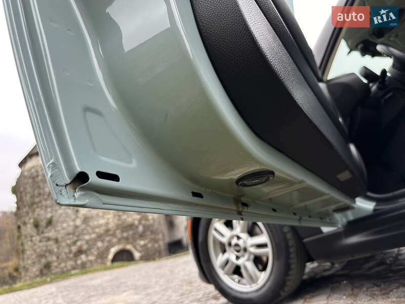 Хетчбек MINI Cooper 2013 в Кам'янець-Подільському фото 42 Хетчбек MINI Cooper 2013 в Кам'янець-Подільському