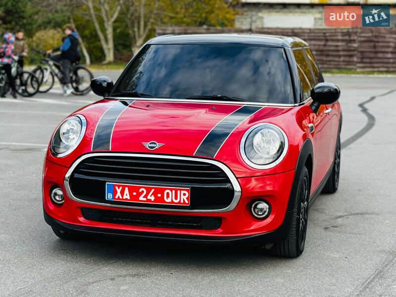 Хетчбек MINI Cooper 2020 в Здолбуніві