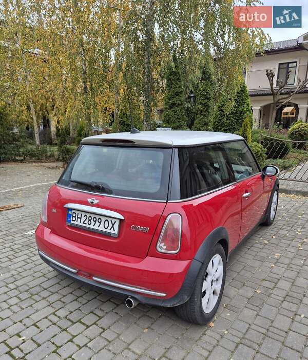 Хэтчбек MINI Cooper 2005 в Одессе