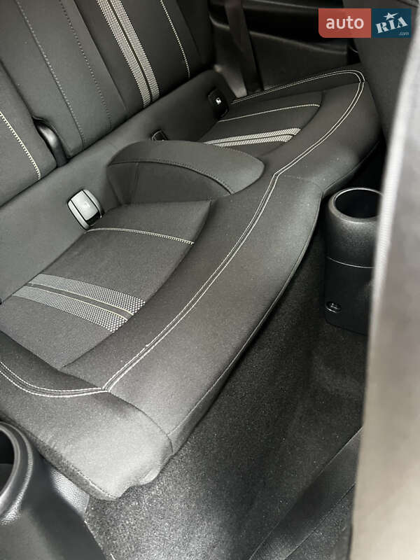 Хэтчбек MINI Cooper 2022 в Виннице