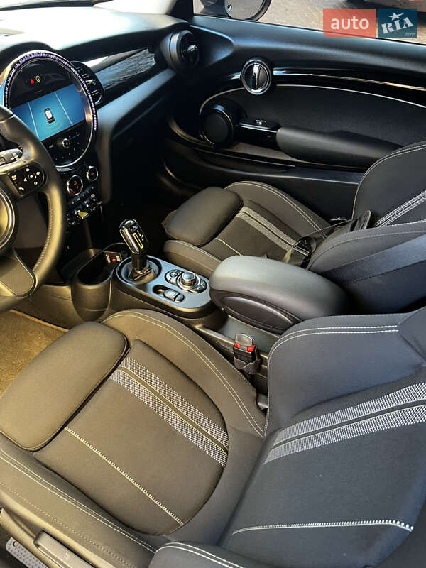 Хэтчбек MINI Cooper 2022 в Виннице