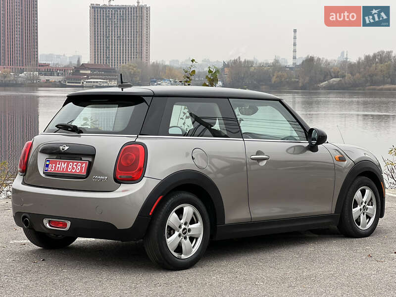 Хетчбек MINI Cooper 2017 в Києві фото 4 Хетчбек MINI Cooper 2017 в Києві