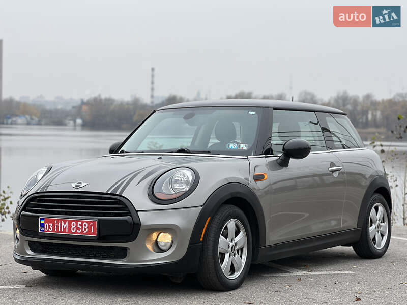 Хетчбек MINI Cooper 2017 в Києві фото 8 Хетчбек MINI Cooper 2017 в Києві