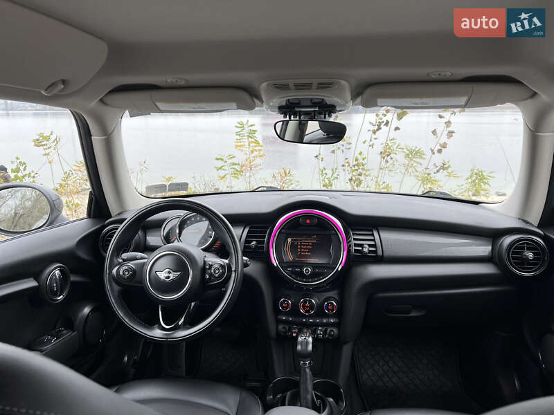 Хетчбек MINI Cooper 2017 в Києві фото 20 Хетчбек MINI Cooper 2017 в Києві