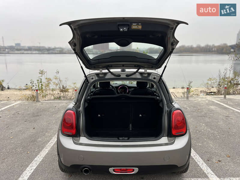 Хетчбек MINI Cooper 2017 в Києві фото 28 Хетчбек MINI Cooper 2017 в Києві