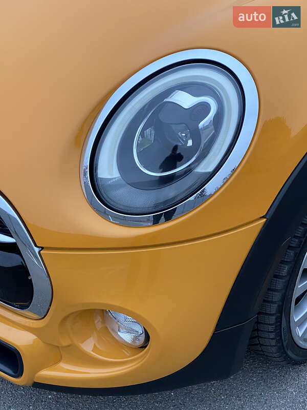 Хэтчбек MINI Cooper 2015 в Киеве