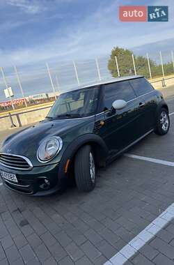 Хетчбек MINI Cooper 2012 в Первомайську