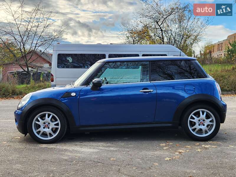 Хэтчбек MINI Cooper 2008 в Ровно фото 3 Хэтчбек MINI Cooper 2008 в Ровно