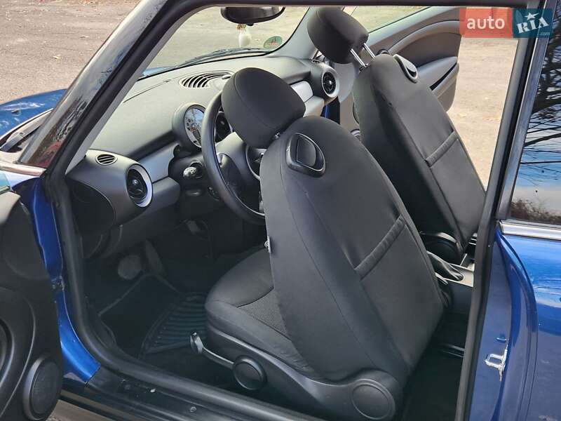 Хэтчбек MINI Cooper 2008 в Ровно фото 33 Хэтчбек MINI Cooper 2008 в Ровно