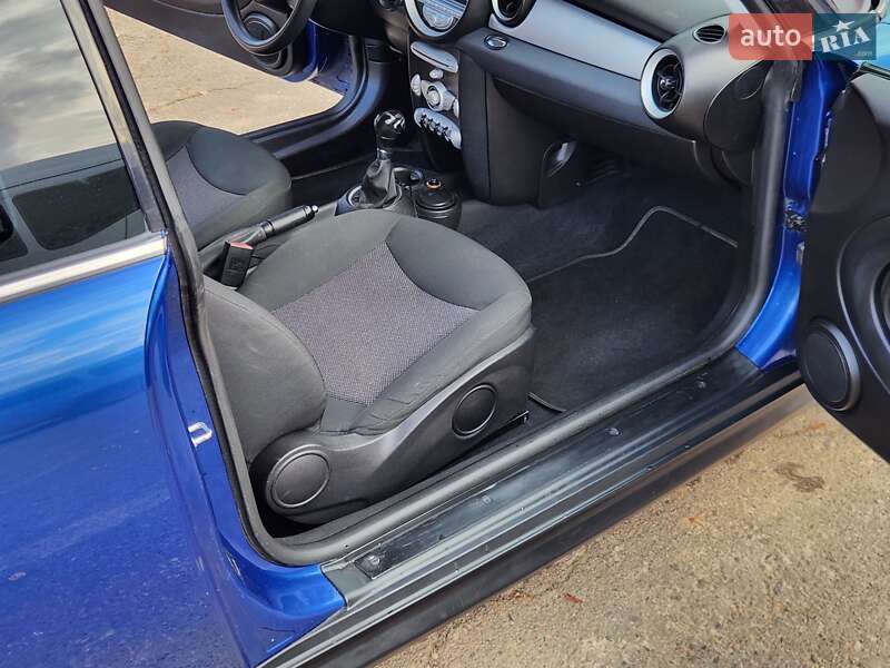 Хэтчбек MINI Cooper 2008 в Ровно фото 39 Хэтчбек MINI Cooper 2008 в Ровно
