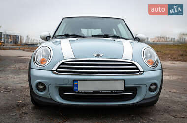 Хэтчбек MINI Cooper 2013 в Киеве