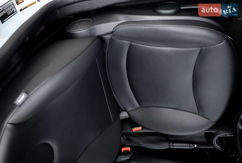 Хетчбек MINI Cooper 2013 в Києві