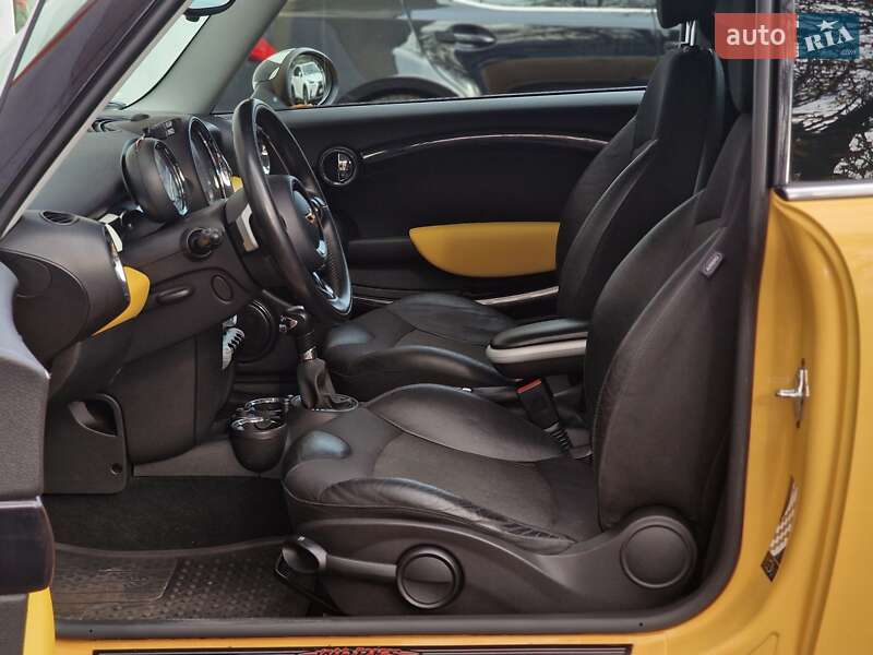 Хетчбек MINI Cooper 2007 в Одесі