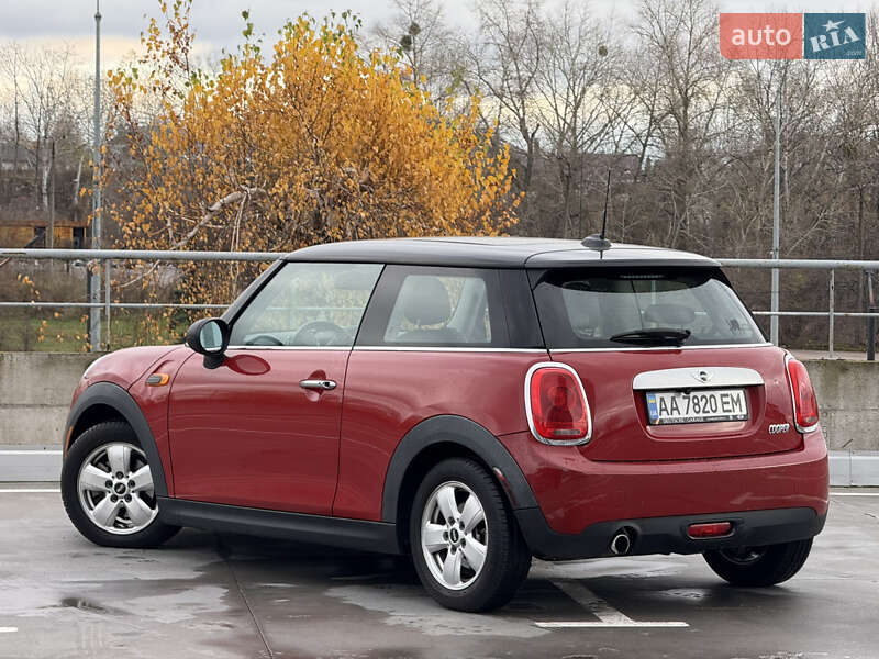 Хетчбек MINI Cooper 2014 в Києві фото 7 Хетчбек MINI Cooper 2014 в Києві