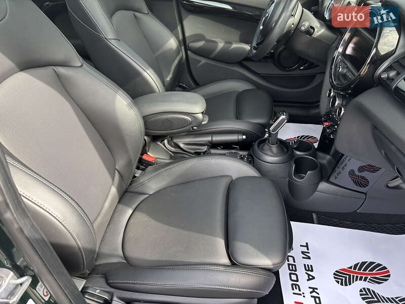 Хэтчбек MINI Cooper 2018 в Киеве фото 17 Хэтчбек MINI Cooper 2018 в Киеве