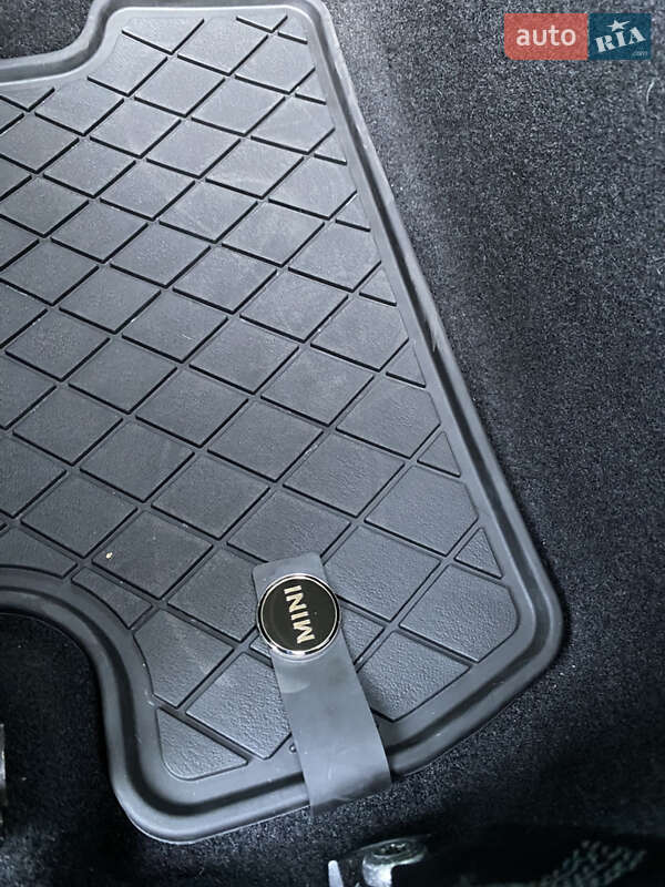 Хетчбек MINI Cooper 2021 в Києві фото 39 Хетчбек MINI Cooper 2021 в Києві