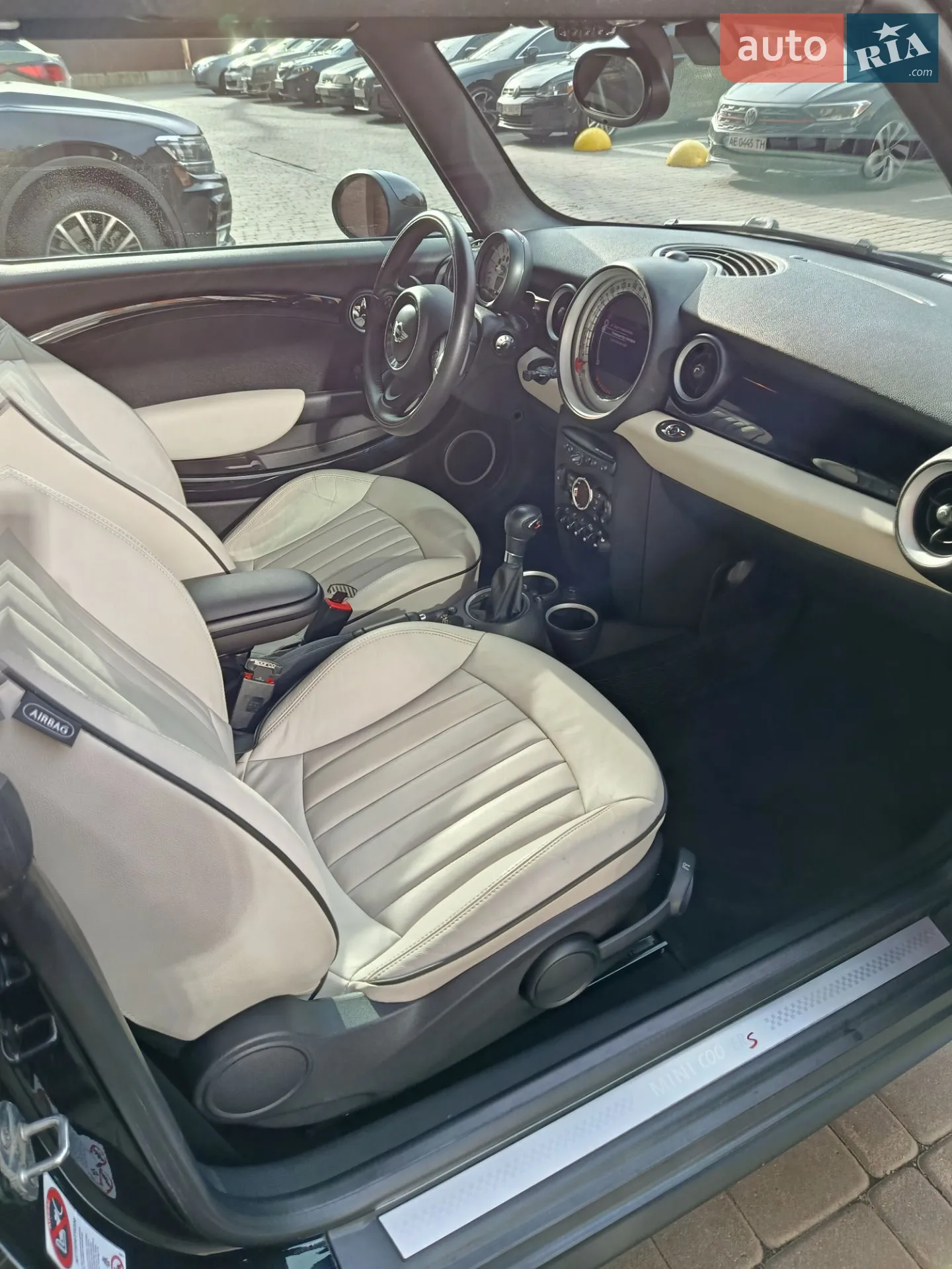 2012 MINI Cooper - мініатюра 10
