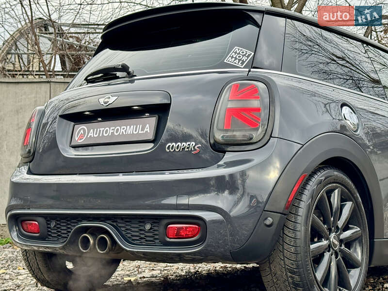 Хэтчбек MINI Cooper 2015 в Киеве