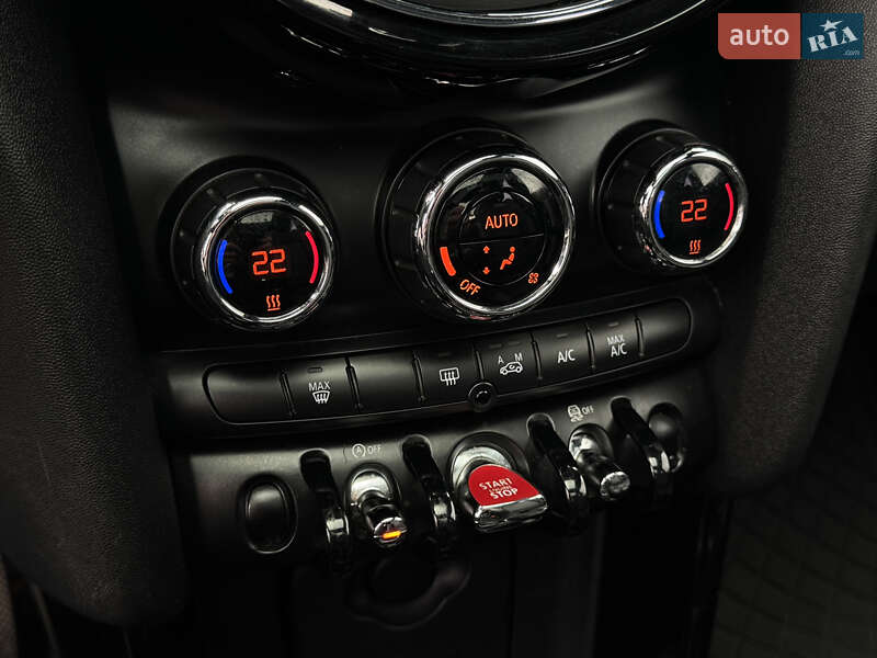 Хэтчбек MINI Cooper 2015 в Киеве