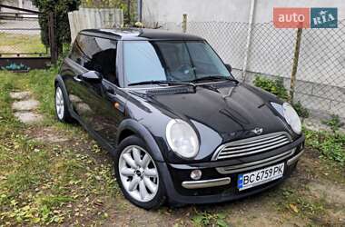 Хэтчбек MINI Cooper 2002 в Львове