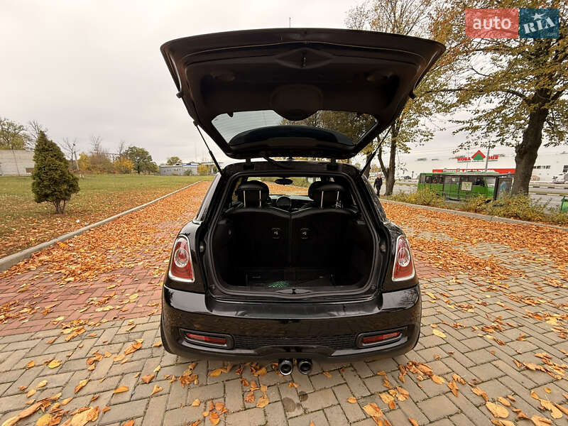 Хэтчбек MINI Cooper 2010 в Харькове