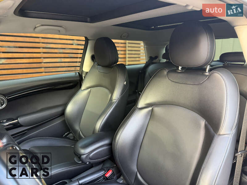 Хэтчбек MINI Cooper 2015 в Одессе