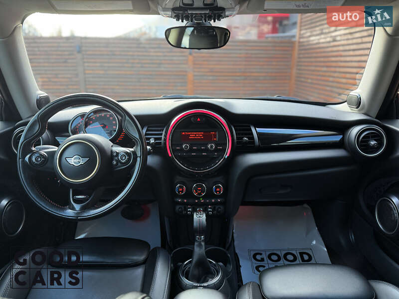 Хэтчбек MINI Cooper 2015 в Одессе