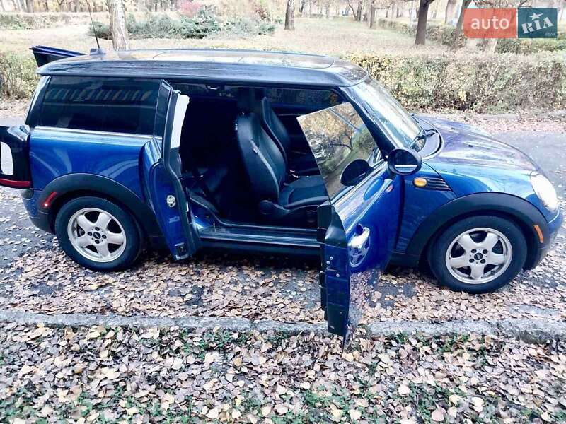 Хэтчбек MINI Cooper 2008 в Солотвине