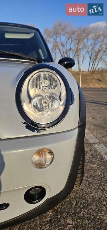 Хетчбек MINI Cooper 2006 в Києві